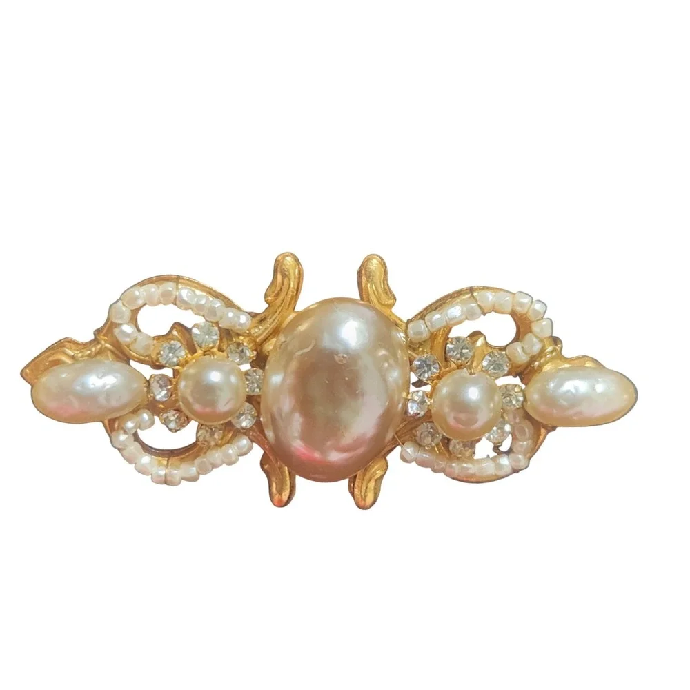 Miriam Haskell Brooch Faux‎ Pearl Rhinestone Gold Tone vintage